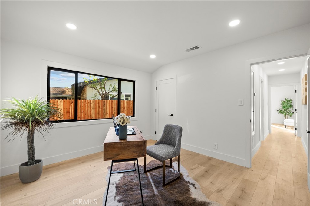 MLS #SR25268958 image #13