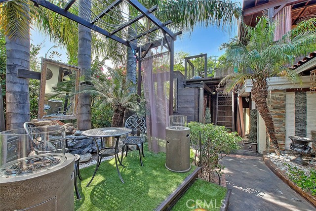 Detail Gallery Image 8 of 69 For 17419 Cohasset, Lake Balboa,  CA 91406 - 3 Beds | 2 Baths