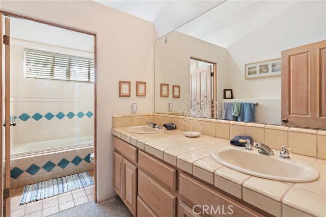 Detail Gallery Image 22 of 34 For 1733 Arteique Rd, Topanga,  CA 90290 - 3 Beds | 2/1 Baths