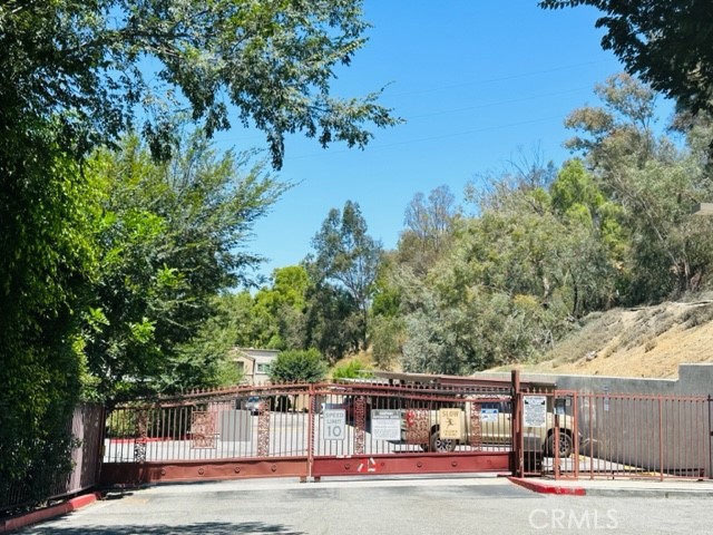 800 Grand Avenue, Diamond Bar CA: https://media.crmls.org/medias/afc4cab7-b37b-47c5-a6da-7ff5bc340b8b.jpg