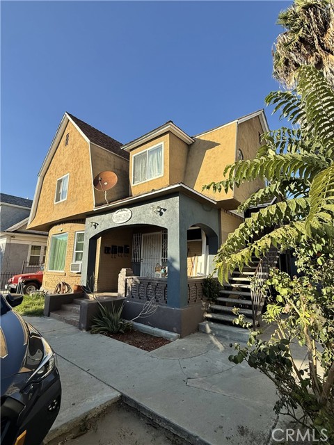 1321 East Adams