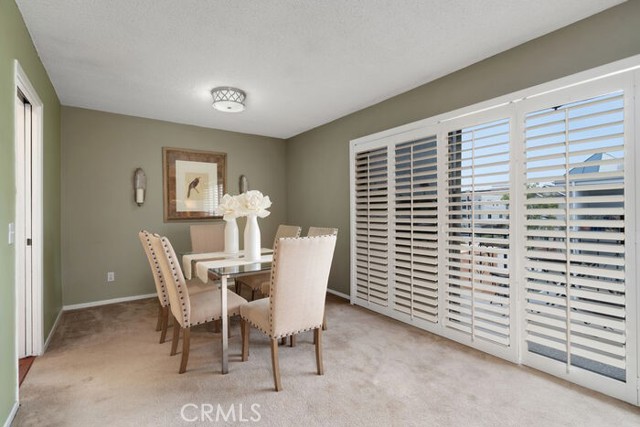 972 E California Boulevard, Pasadena CA: https://media.crmls.org/medias/afc6ee0f-1ec7-4916-b033-0fae43bb94de.jpg