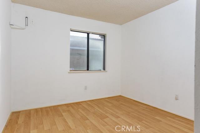 Detail Gallery Image 16 of 23 For 37012 Calle Bonita, Palmdale,  CA 93550 - 4 Beds | 2 Baths