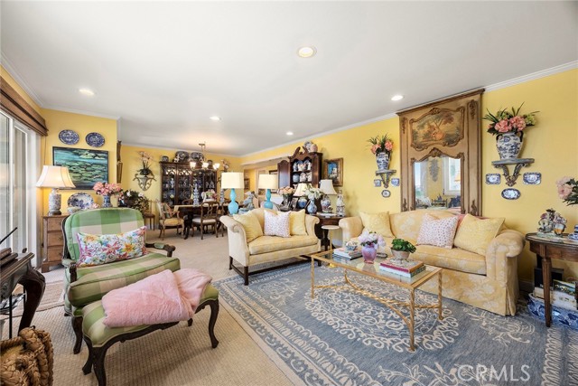 4007 Calle Sonora Oeste, Laguna Woods CA: https://media.crmls.org/medias/afc7c642-3279-495e-8990-4f330547aa6b.jpg