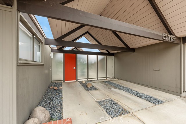 5112 E Valencia Drive, Orange CA: https://media.crmls.org/medias/afc7fc42-fa73-4024-8fd8-0d8113929415.jpg