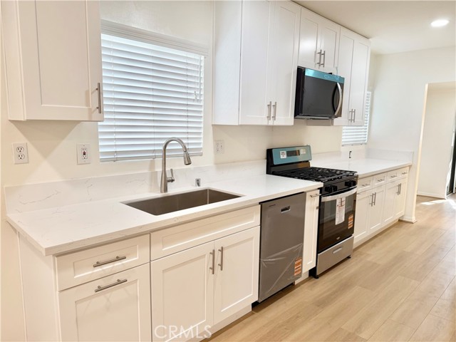 Detail Gallery Image 11 of 38 For 520 W California, Glendale,  CA 91203 - – Beds | – Baths