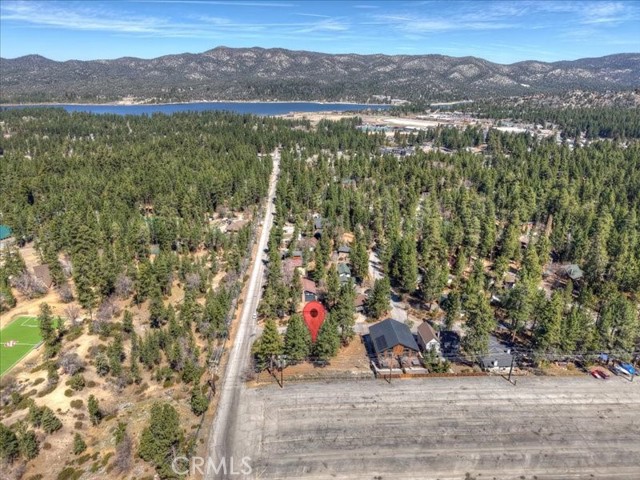 Detail Gallery Image 6 of 21 For 41711 Swizterland, Big Bear Lake,  CA 92315 - – Beds | – Baths