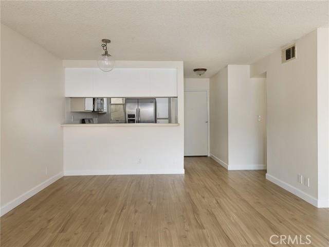 Detail Gallery Image 25 of 32 For 445 W 6th St #204,  Long Beach,  CA 90802 - 2 Beds | 2 Baths