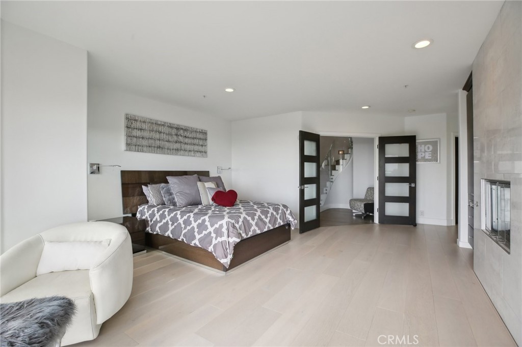 Afcaab7b B7db 4eca 8948 Eedbdd81687b