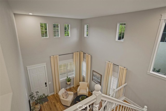 Detail Gallery Image 15 of 43 For 28211 Lorita Ln, Saugus,  CA 91350 - 5 Beds | 2/1 Baths