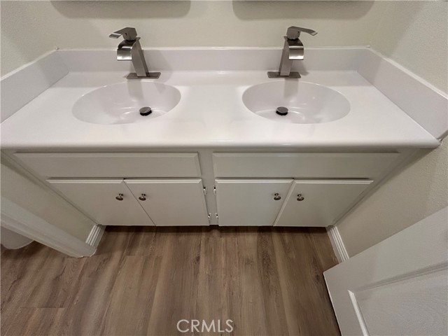 Detail Gallery Image 25 of 52 For 1989 Murrieta, Perris,  CA 92571 - 5 Beds | 3 Baths