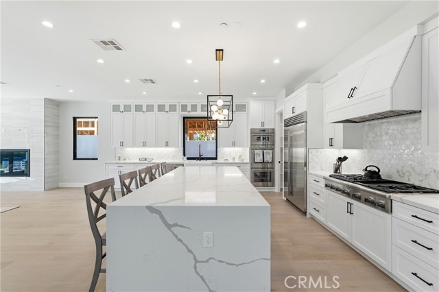 1612 Gates Avenue, Manhattan Beach CA: https://media.crmls.org/medias/afcb4cd0-3104-48b2-94b8-6120d19fa302.jpg