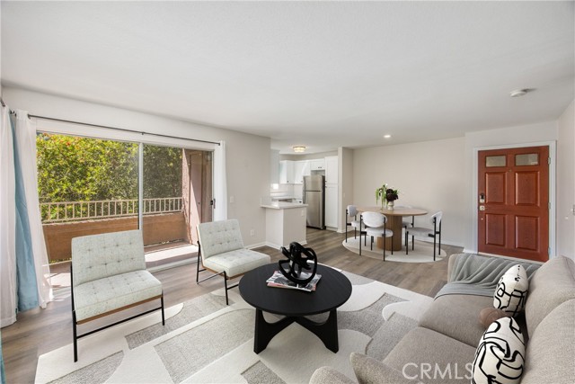 Detail Gallery Image 11 of 42 For 2500 San Gabriel #202,  Corona,  CA 92882 - 1 Beds | 1 Baths