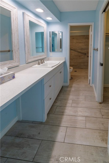 Detail Gallery Image 16 of 37 For 242 E Fern Ave #208,  Redlands,  CA 92373 - 2 Beds | 2 Baths