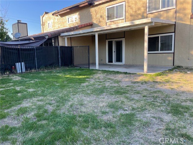 1043 N Lilac Avenue # B, Rialto, California 92376, 2 Bedrooms Bedrooms, ,1 BathroomBathrooms,Residential Lease,For Rent,1043 N Lilac Avenue # B,CRCV24231055