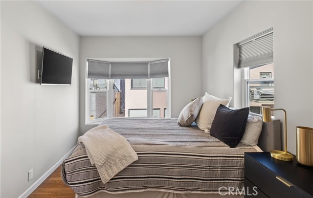 Detail Gallery Image 41 of 73 For 28 10th Ct (9th St Walkstreet), Hermosa Beach,  CA 90254 - – Beds | – Baths