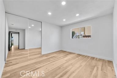 https://media.crmls.org/medias/afcd0fc2-8f83-44ea-ac6b-07d2bb6d0f80.jpg?preset=X-Large