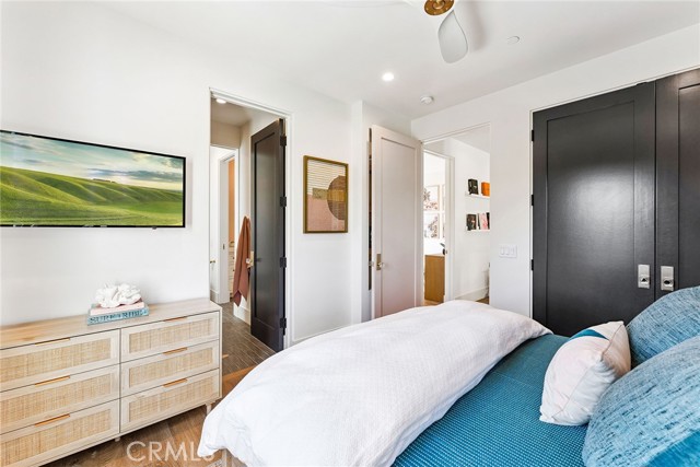 1831 Newport Hills E Drive, Newport Beach CA: https://media.crmls.org/medias/afcd5417-6c8e-46e7-aee0-a62450cdfdb6.jpg