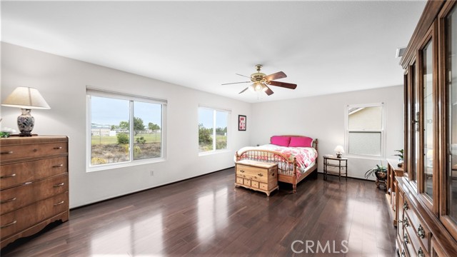 Detail Gallery Image 18 of 37 For 3368 Grand Teton Dr, Corona,  CA 92881 - 4 Beds | 2/1 Baths