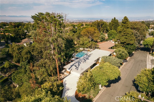34 Shady Vista Road, Rolling Hills Estates CA: https://media.crmls.org/medias/afce4e9f-39db-43fb-8872-1c3a1fc33511.jpg