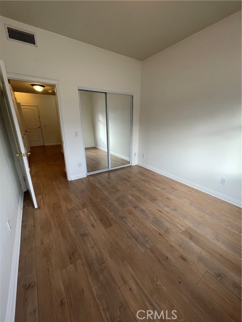 Detail Gallery Image 17 of 50 For 4612 Vista Del Monte Ave #6,  Sherman Oaks,  CA 91403 - 3 Beds | 3 Baths