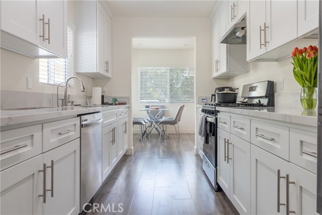Detail Gallery Image 42 of 51 For 14159 Gault St, Van Nuys,  CA 91405 - 3 Beds | 2 Baths