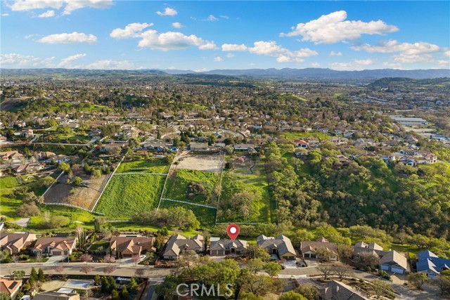 Detail Gallery Image 46 of 47 For 2015 Kleck Rd, Paso Robles,  CA 93446 - 4 Beds | 3 Baths