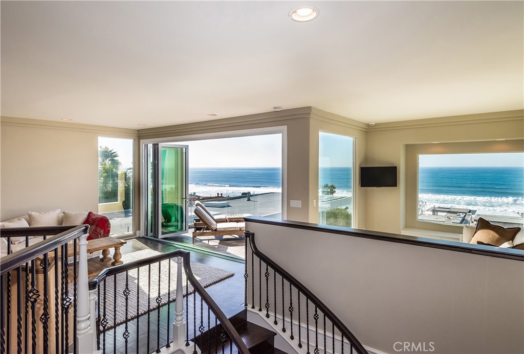 2909 Bayview Drive