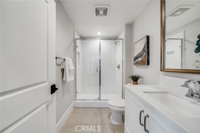 126 Paxton, Irvine CA: https://media.crmls.org/medias/afd22374-7800-4a41-a8ad-d41866f3dd5a.jpg