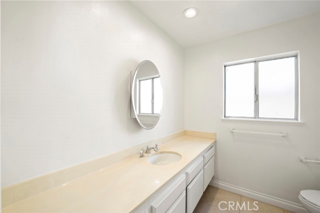 Detail Gallery Image 24 of 36 For 6553 Smoke Tree Ave, Oak Park,  CA 91377 - 3 Beds | 2 Baths