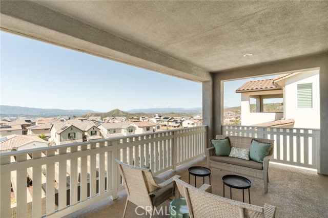 Detail Gallery Image 48 of 75 For 18108 Esker Ln, Canyon Country,  CA 91350 - 5 Beds | 3 Baths