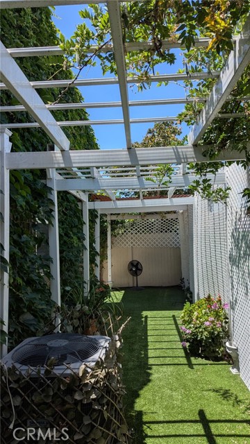 Detail Gallery Image 41 of 50 For 3595 Santa Fe Ave #90,  Long Beach,  CA 90810 - 3 Beds | 2 Baths