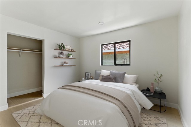 1170 Wilton, Hollywood CA: https://media.crmls.org/medias/afd34c4f-e858-429d-9cda-bf6e82b0b3e8.jpg