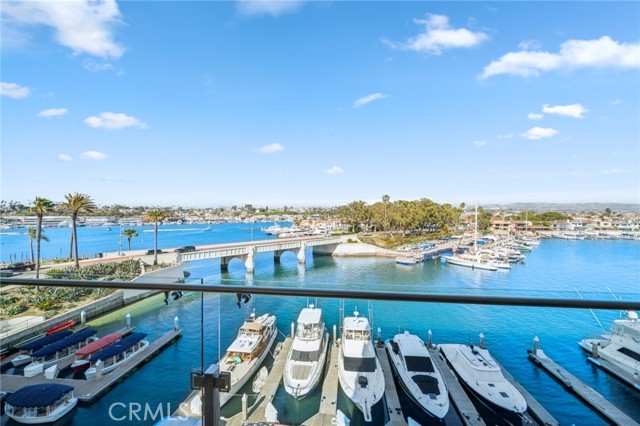 Detail Gallery Image 33 of 40 For 611 Lido Park Dr 5a,  Newport Beach,  CA 92663 - 2 Beds | 2 Baths