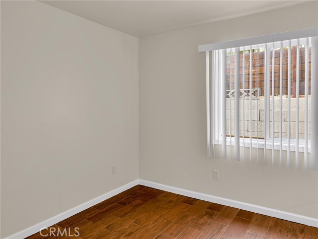 Detail Gallery Image 6 of 14 For 413 1/2 E Darlan St, Gardena,  CA 90248 - 2 Beds | 1 Baths