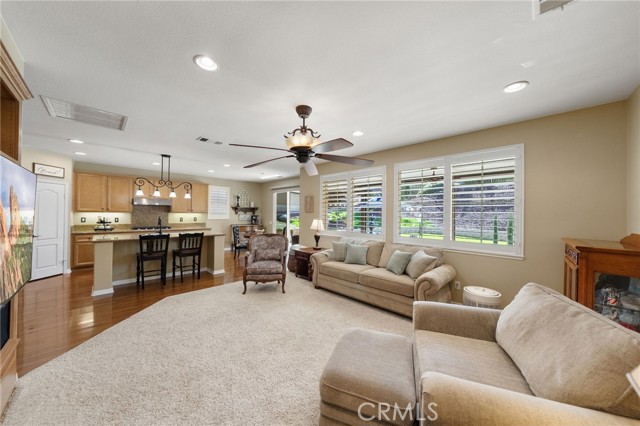 Detail Gallery Image 11 of 54 For 27665 Bottle Brush Wy, Murrieta,  CA 92562 - 4 Beds | 3 Baths