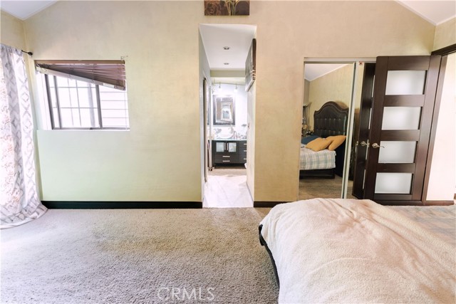 Detail Gallery Image 8 of 16 For 15024 Nordhoff #5,  North Hills,  CA 91343 - 3 Beds | 3 Baths