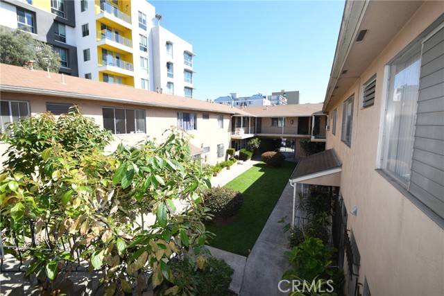 Detail Gallery Image 19 of 22 For 333 Linden Ave #18,  Long Beach,  CA 90802 - 2 Beds | 1 Baths