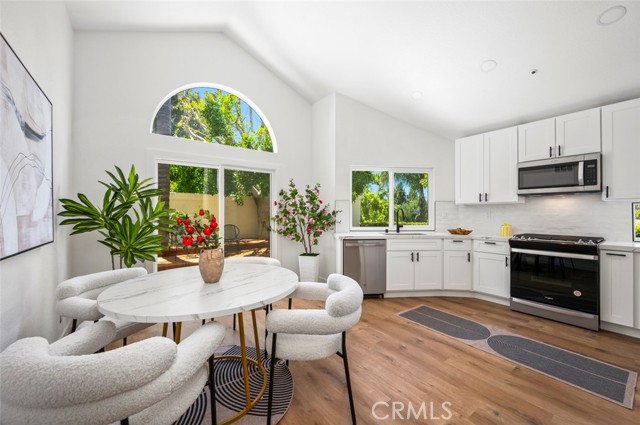 4 Saint Martin, Laguna Niguel CA: https://media.crmls.org/medias/afd5b3cc-c7c6-428f-b855-2115cf105284.jpg