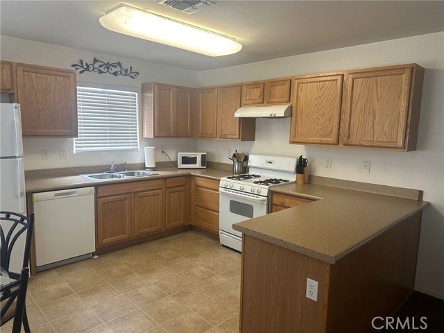 73482 Desert Trail Drive,  CA: https://media.crmls.org/medias/afd67c1f-0b90-4faf-8c4c-07b7a1af964d.jpg