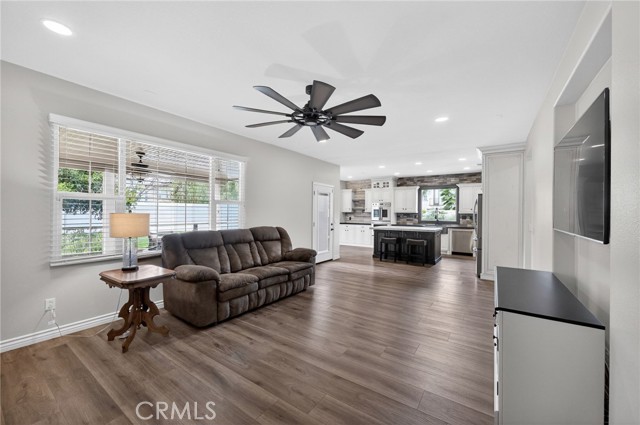 Detail Gallery Image 12 of 75 For 46267 Sawtooth Ln, Temecula,  CA 92592 - 4 Beds | 3 Baths