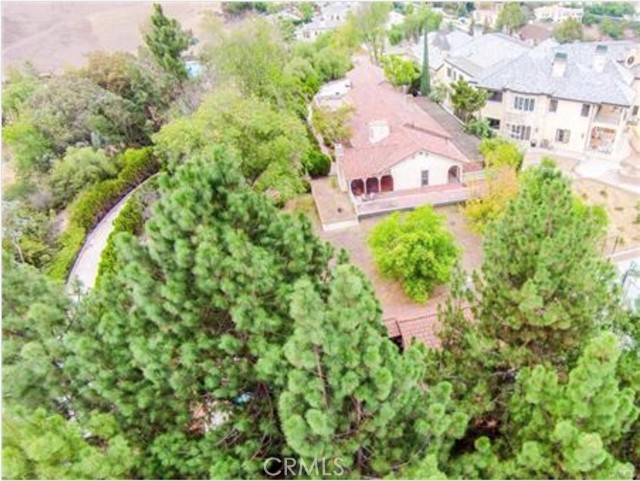 Detail Gallery Image 2 of 17 For 24030 Shotgun Ln, Diamond Bar,  CA 91765 - 4 Beds | 3 Baths