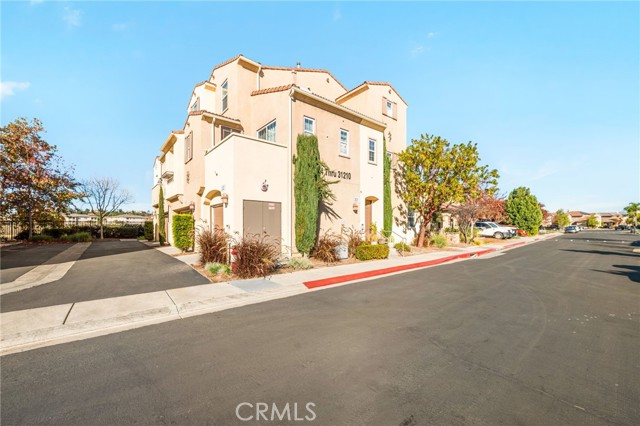 Detail Gallery Image 39 of 47 For 31210 Strawberry Tree, Temecula,  CA 92592 - 3 Beds | 2/1 Baths