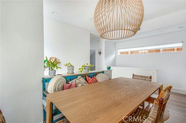 Detail Gallery Image 4 of 39 For 912 Santa Ana St, Laguna Beach,  CA 92651 - 2 Beds | 2/1 Baths