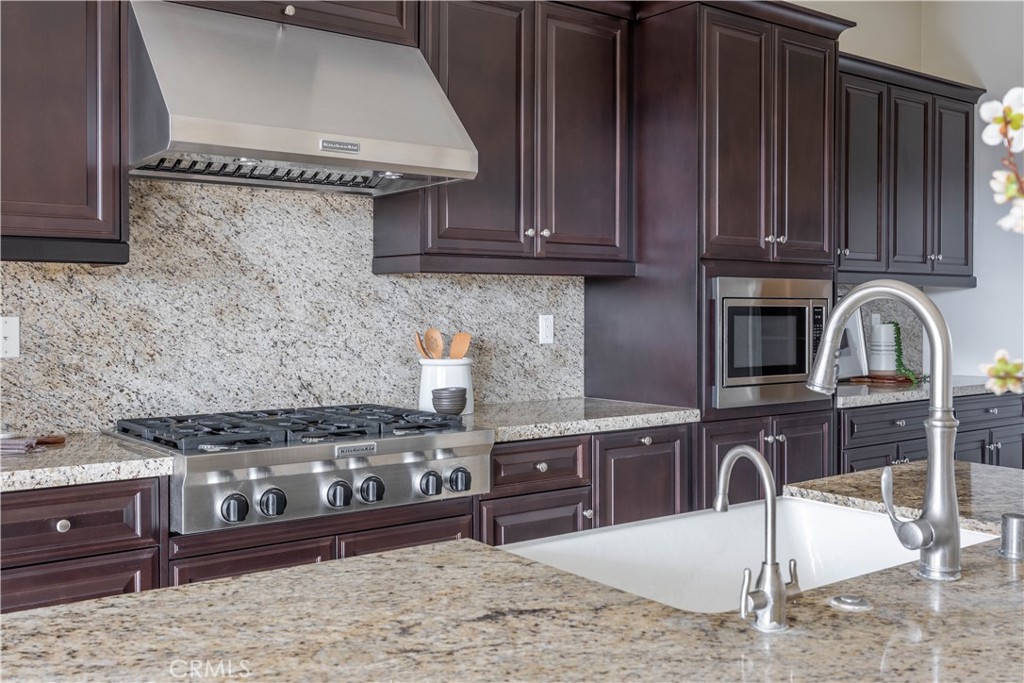 MLS #OC25131241 image #25