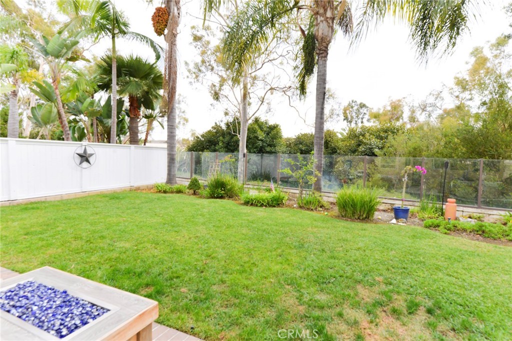 MLS #OC25237983 image #31