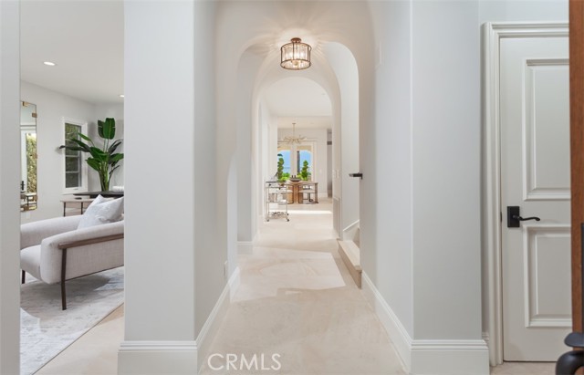 Detail Gallery Image 3 of 52 For 21 Coral Cay, Newport Coast,  CA 92657 - 5 Beds | 5/1 Baths