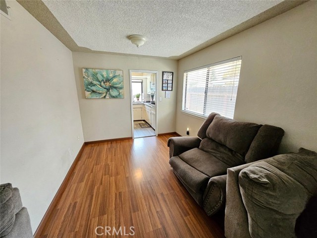 5894 E Madison Avenue, Fresno CA: https://media.crmls.org/medias/afd8fcbf-8ead-4fef-b5e5-e49d09dc053a.jpg