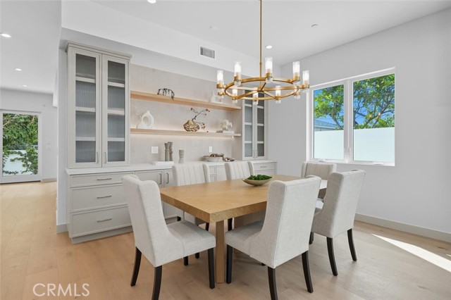 2904 Palm Avenue, Manhattan Beach CA: https://media.crmls.org/medias/afd95f3d-1216-4635-a26e-407d8c5d3e4c.jpg