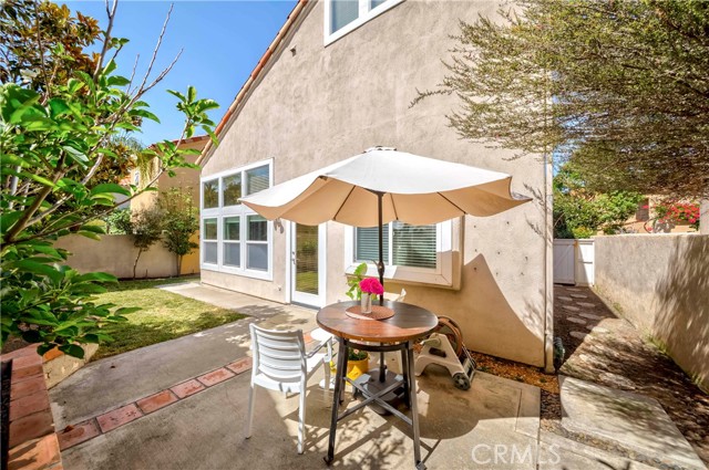 19 Las Cruces, Irvine CA: https://media.crmls.org/medias/afd978dd-8a64-4e94-8fee-6da1d9e15ade.jpg